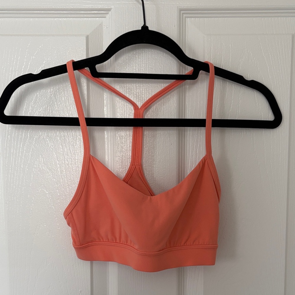 Lululemon Flow Y Bra Nulu (light support) Cups A-C)